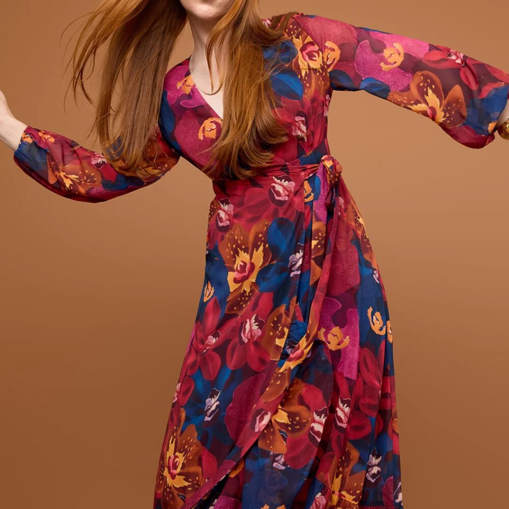 Mixed by Nasrin Long Sleeve Maxi Dress in Vesper - Picture 2 of 4